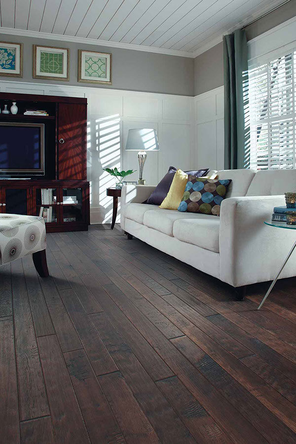 Living room with decorative walls