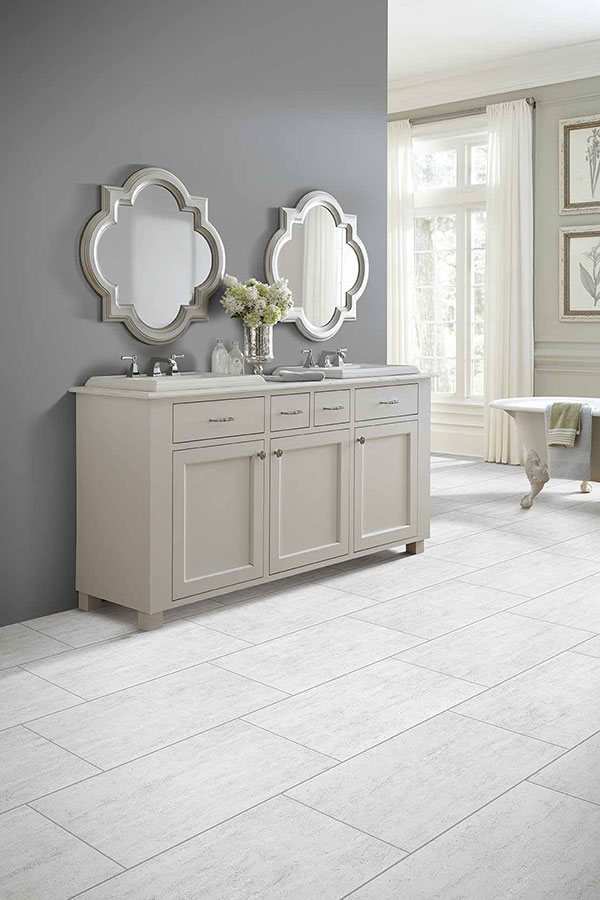 Classic Bathroom Décor